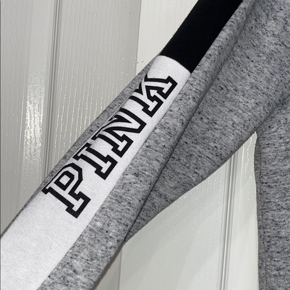 Victoria’s Secret PINK Zip Up Hoodie Sweatshirt - Picture 3 of 8